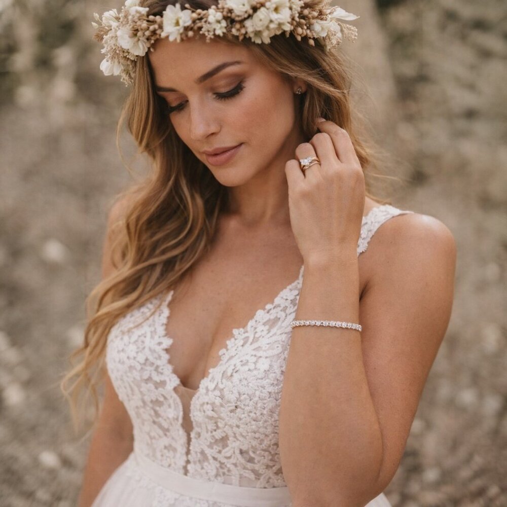 Crislu Finished Gold Handset Cubic Zirconia Tennis Bracelet 3mm Elegant Sparkle